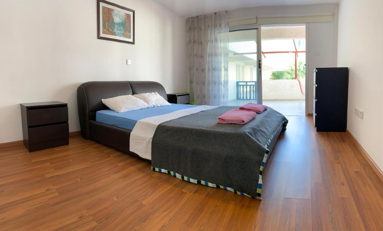 Napa Blue Apartment, Xxl Pool,In Hearth Of Ajia Napa Zewnętrze zdjęcie